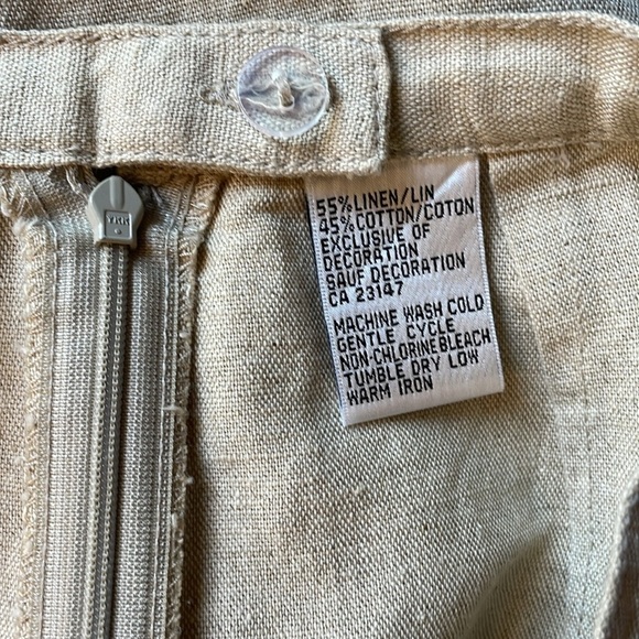 NWT. Talbots 12 Irish Linen Blend Embellished Pencil Skirt. - Picture 3 of 8